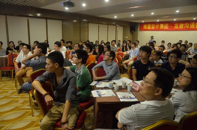 伟德体育 - 综合体育赛事平台|奥体中心相助同伴