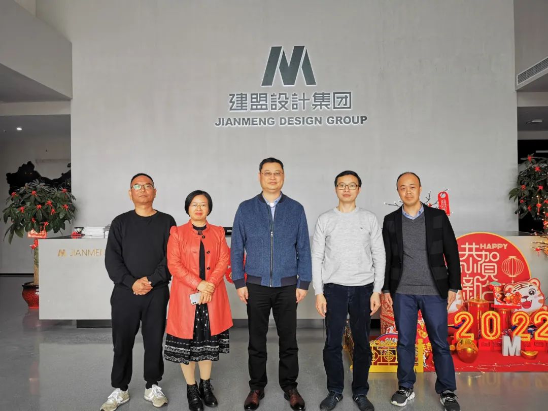 伟德体育 - 综合体育赛事平台|奥体中心相助同伴