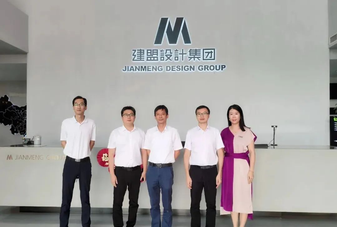 伟德体育 - 综合体育赛事平台|奥体中心相助同伴