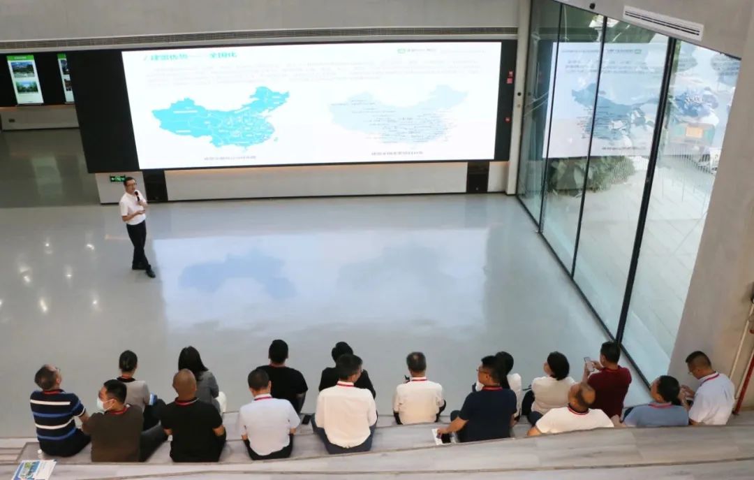 伟德体育 - 综合体育赛事平台|奥体中心相助同伴