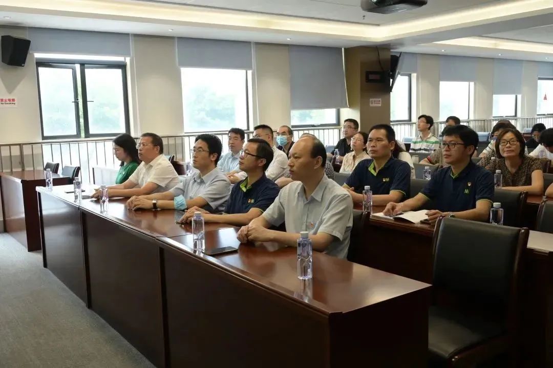 伟德体育 - 综合体育赛事平台|奥体中心相助同伴