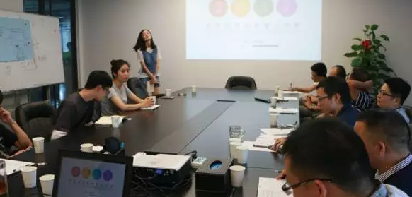 伟德体育第二期员工转正评审会乐成举行