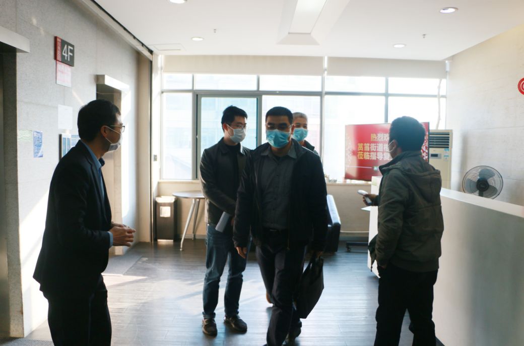 万众一心，，，携手抗疫 | 筼筜街道主任苏克一行莅临伟德体育指导复工情形