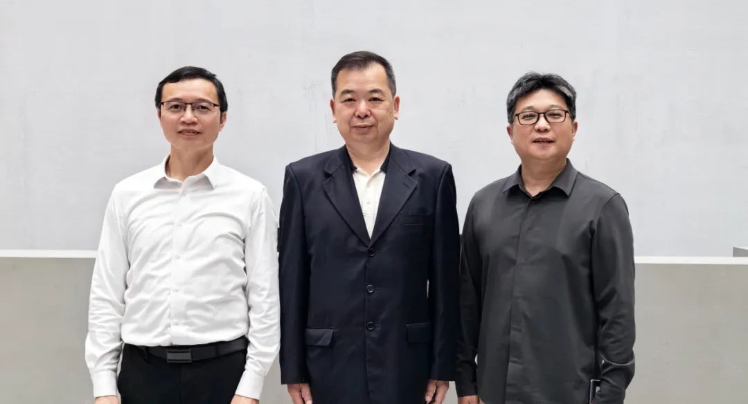 福建理工大学党委书记吴仁华一行莅临伟德体育考察指导